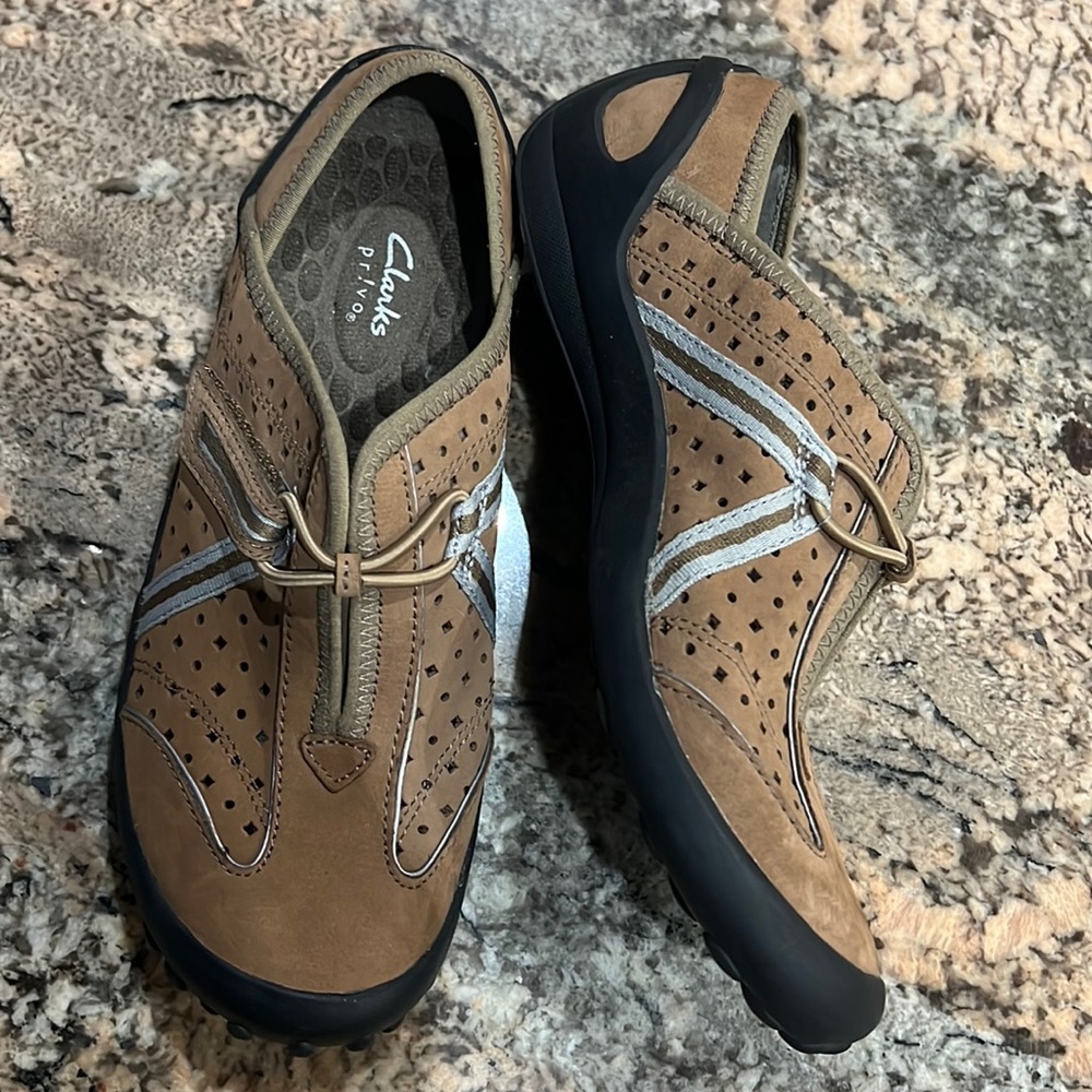 Clarks Brown and Silver Women's Sneakers